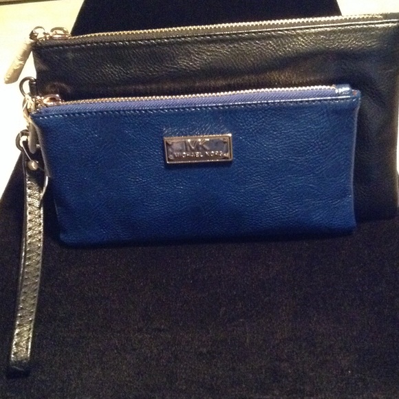 Michael Kors Double attached wallet Nice