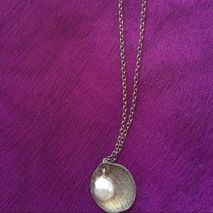 Mother of Pearl Silver Necklace