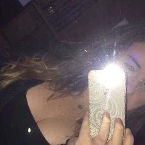 Meet your Posher, Minna