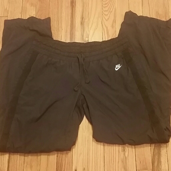Active wear Nike pants - Picture 1 of 4