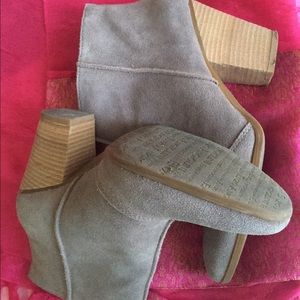 Enzo Angiolini Ankle Boots