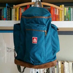 Jansport Heritage Hoss