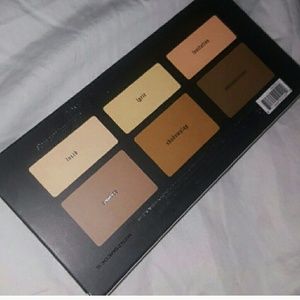 Ship kat von d palette for trans_btq