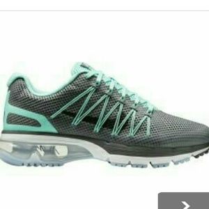 Nike Air Max Excellerate