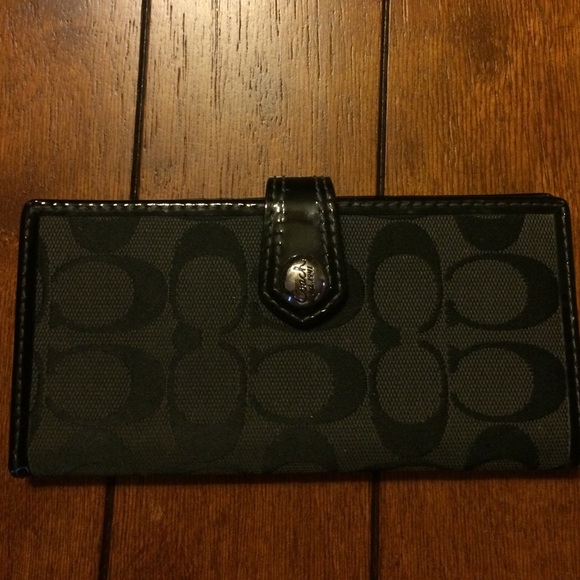 Authentic Coach checkbook cover