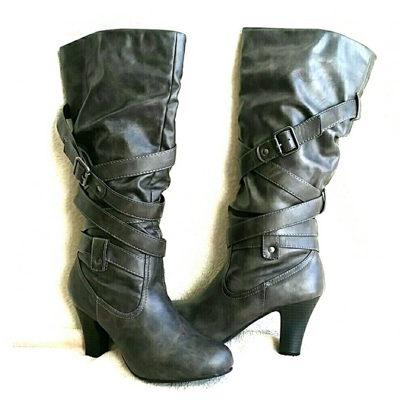 Womens heeled boots 8