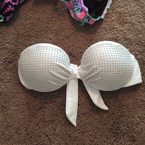 White strapless top with gold bling ✨