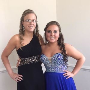 Meet your Posher, Olivia