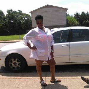 Meet your Posher, Ramona