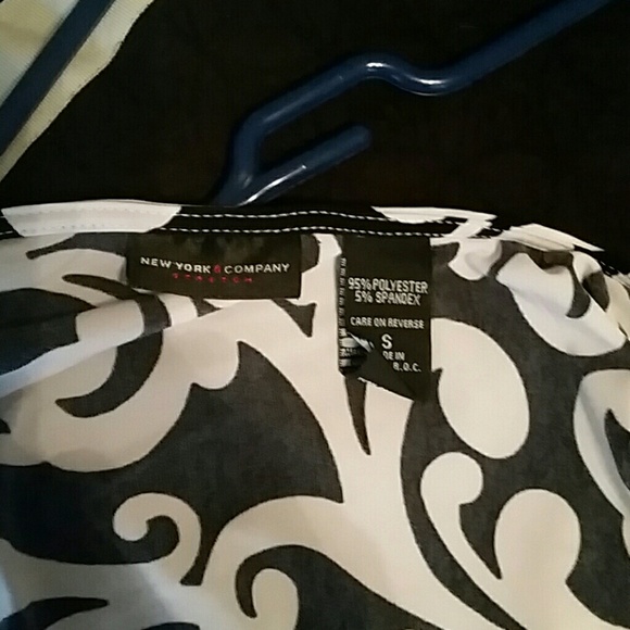 Shirt sleeved blouse - Picture 3 of 3