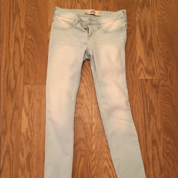 Hollister skinny jeans