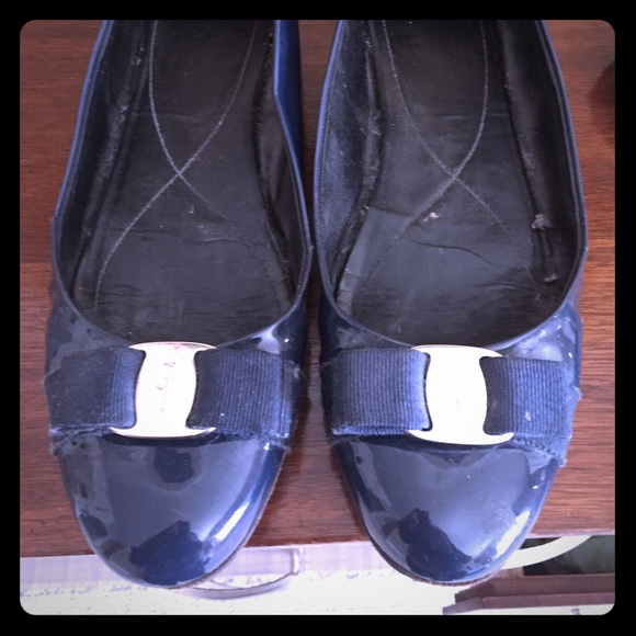 Salvatore Ferragamo blue flats