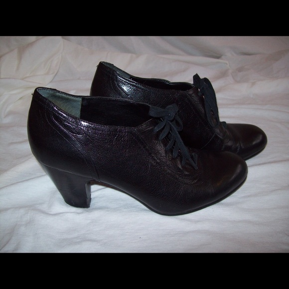 Nine West Black Lace Up Booties