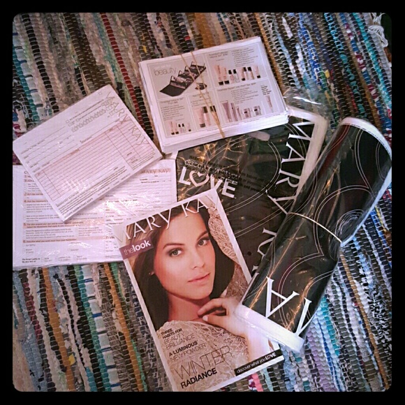 Mary Kay bags/ ordering supplies