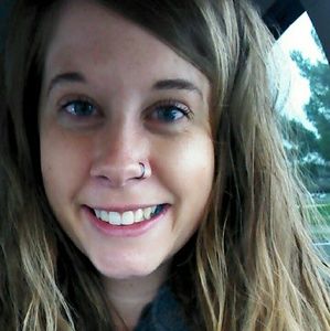 Meet your Posher, Kendra