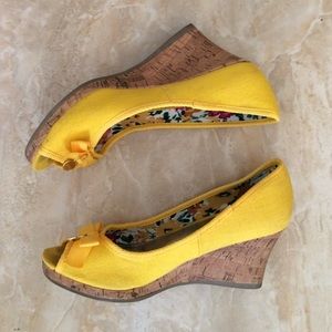 🌸SALE🌸 Dexflex Comfort Wedges