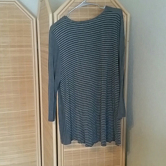 Tunic - Picture 2 of 3