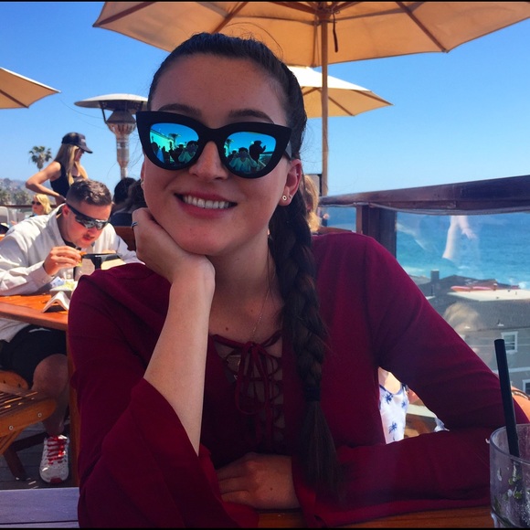 Hi I'm Kait! Thanks for stopping by 💞 - Picture 4 of 4