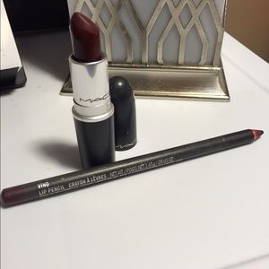 MAC lipstick and lip liner bundle