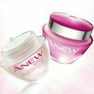 ANEW Vitale Day & Night Cream