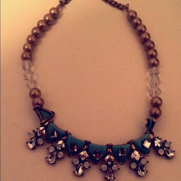 Statement necklace