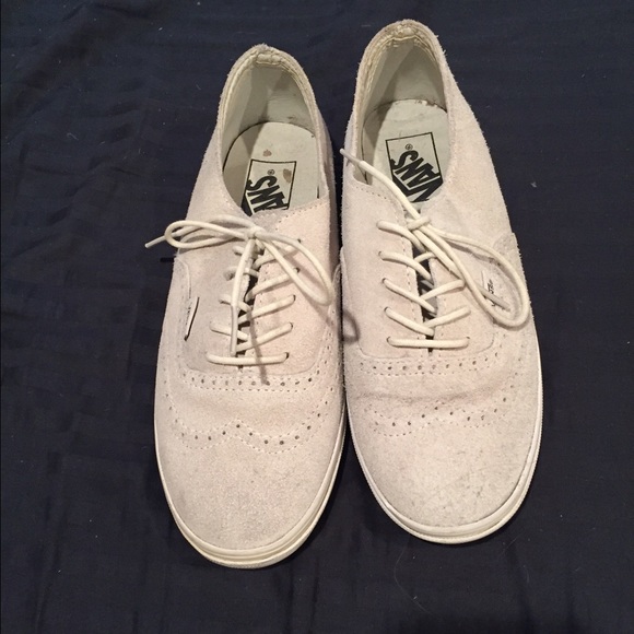 Suade Vans