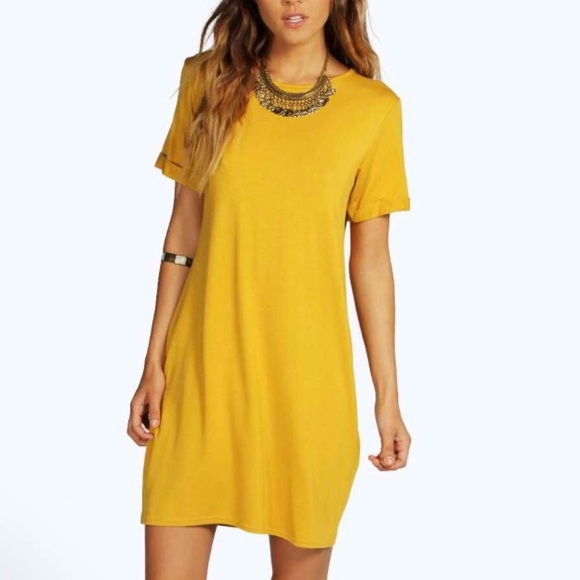 Boohoo Dresses & Skirts - • Cuff sleeve shirt dress •