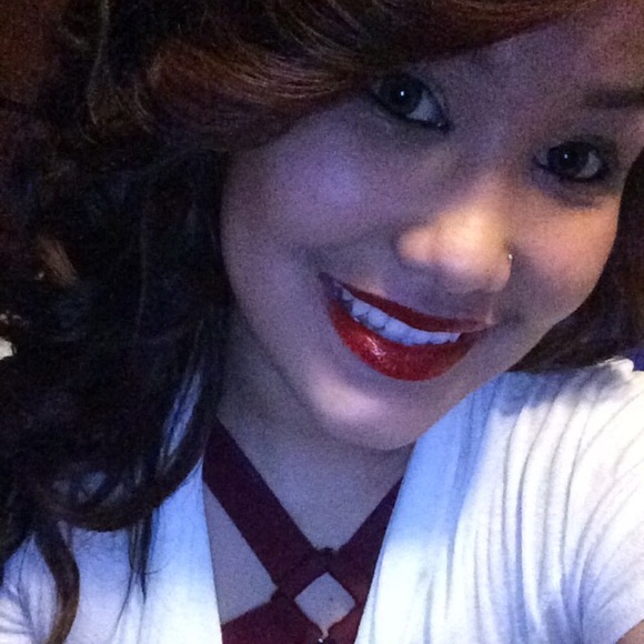 Meet your Posher, Shaina - Picture 1 of 1