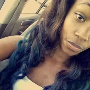 Meet your Posher, Denise