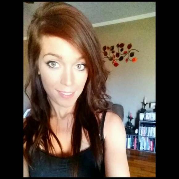 Meet your Posher, Amber