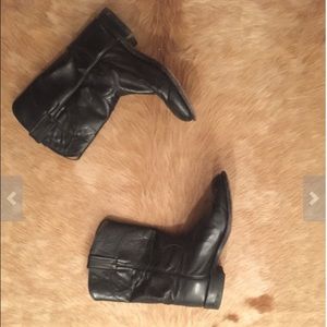 Black vintage cowboy boots