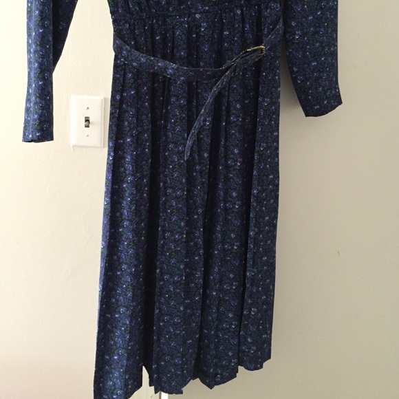 💐Pretty long flowing dress💐 - Picture 2 of 4