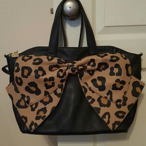 betsey johnson purse