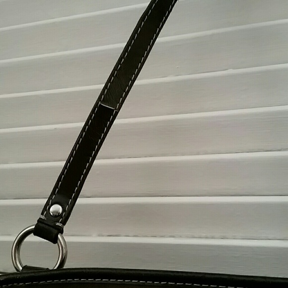 Authentic Coach - Picture 3 of 4
