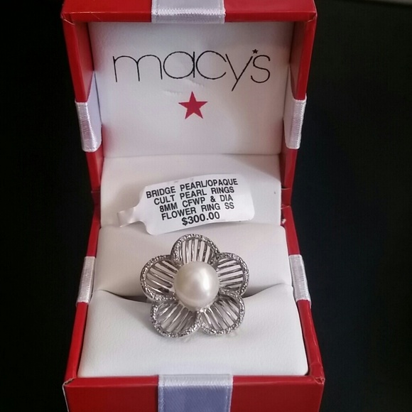 Cultured pearl diamond flower ring - Picture 1 of 3