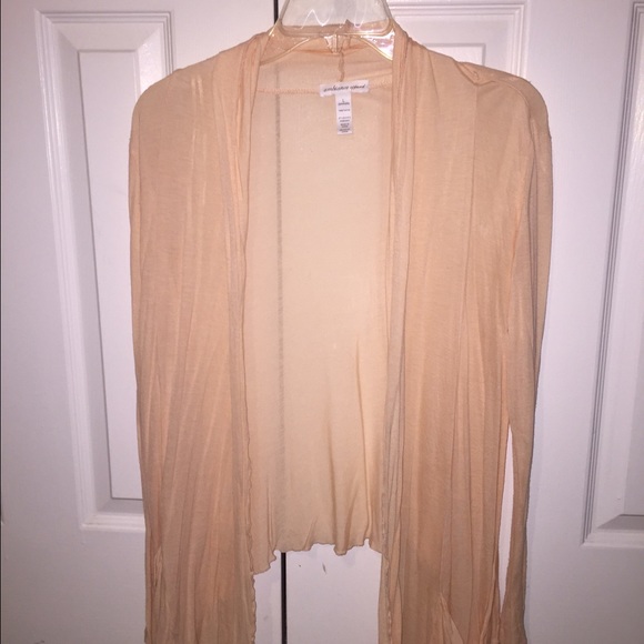 Light weight cardigan