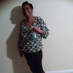 Meet your Posher, Deborah