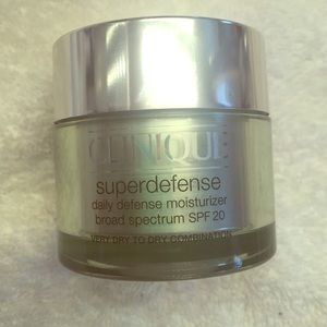 Clinique Superdefense Face Lotion for Dry Skin