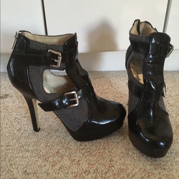 AUTHENTIC Michael Kors shoes