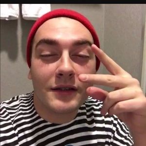 Meet your Posher, Dylan