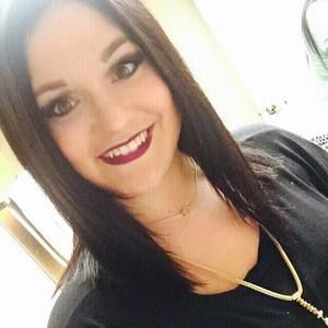 Meet your Posher, Korie