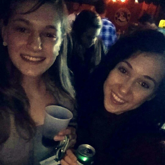 Meet your Posher, Jill - Picture 2 of 4