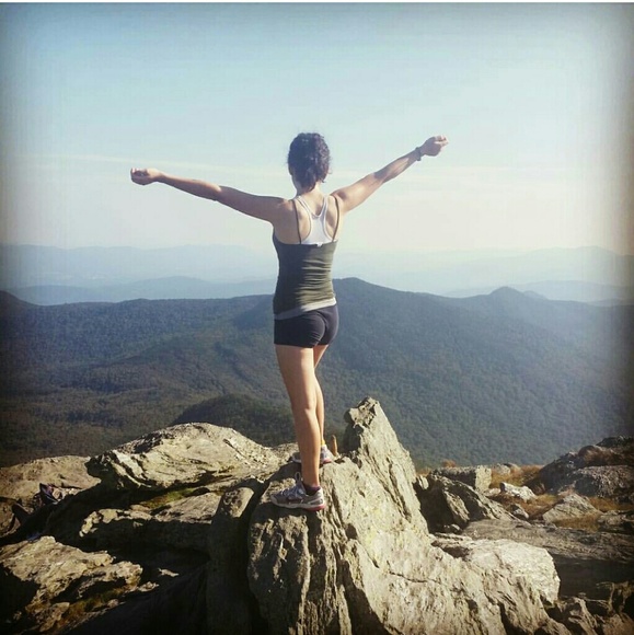 Meet your Posher, Jill - Picture 3 of 4