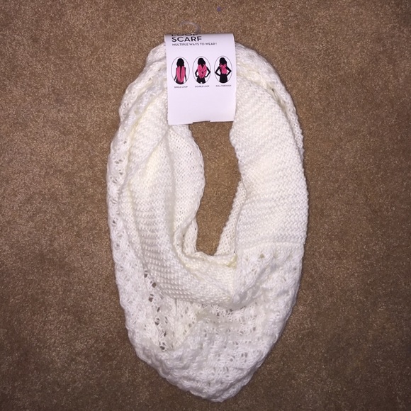 Cream Loop Scarf - Picture 1 of 1