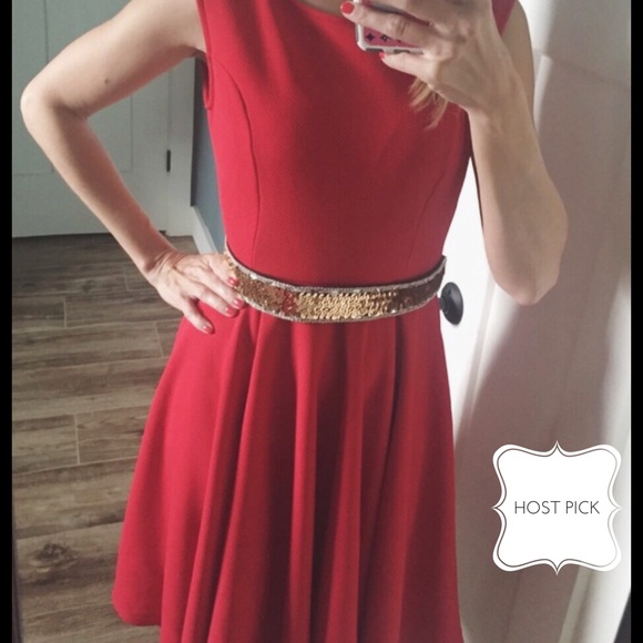Accessories - 🎉HP 3.13.16🎉NWT dress belt {small}