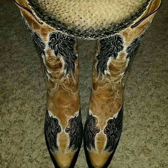 Corral  Shoes - Corral wing cowboy boots. SALE!!!