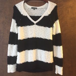 Super soft and cozy sweater!!!