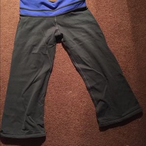 Size 4 Lululemon crops