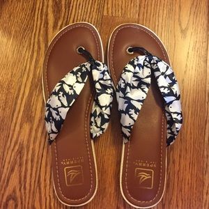 Sperry top-sider sandals