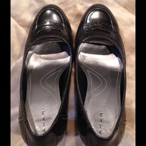 Elie Tahari "Francine" Heels- Gunmetal/Pewter